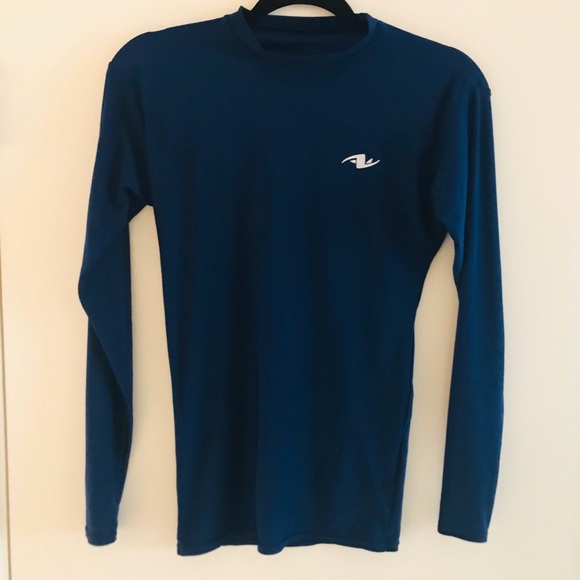 athletic works compression shirt